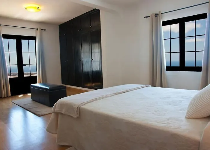 Casa Hugo Tías