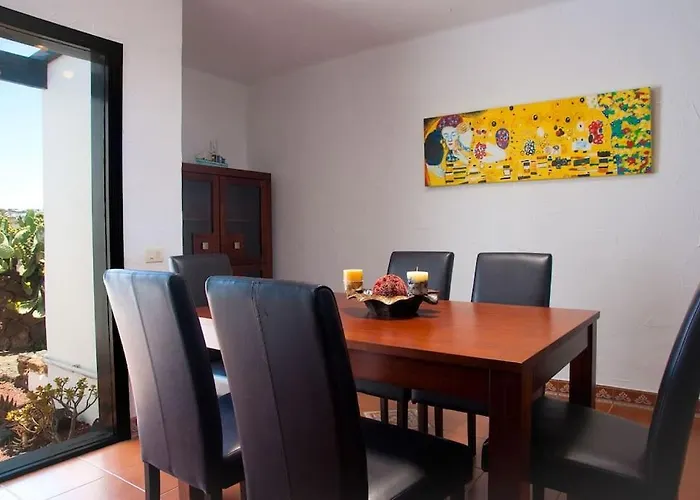 Casa Hugo Villa
